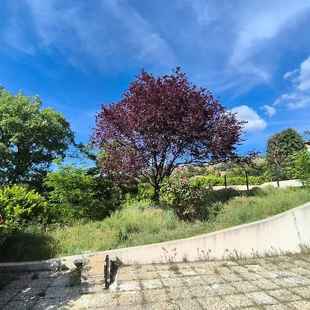 Villa De L Escale